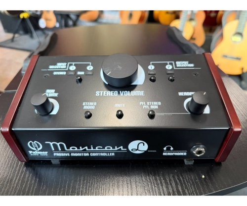 Palmer Monicon L