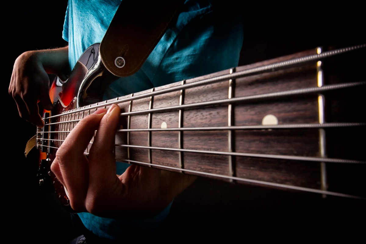 Najważniejsze cechy gitar basowych